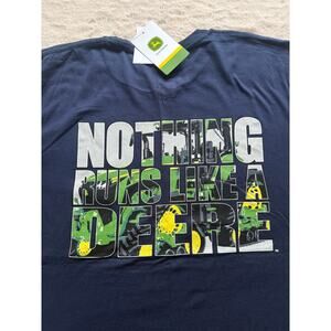 John Deere T-Shirt XL NWT